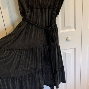 Torrid distressed gray T-shirt dress with belt